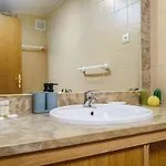 Family Friendly In Apartamento