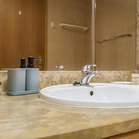 Family Friendly In By Lisbeyond Apartman *