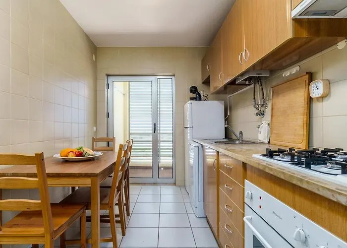 Family Friendly In By Lisbeyond Διαμέρισμα